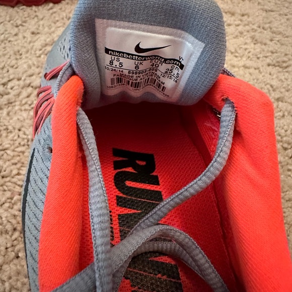 Nike Airmax Running Shoes - Picture 4 of 4